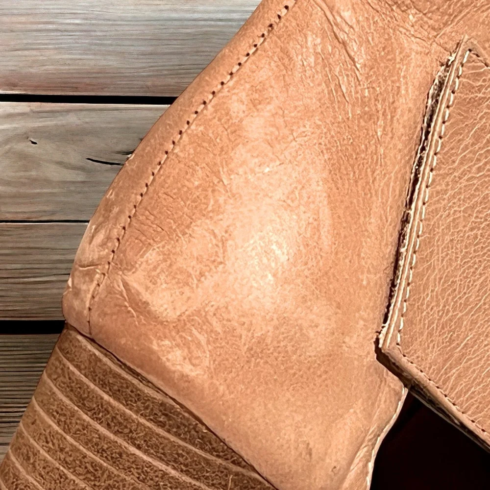 Aerosoles High Fashion Ankle Booties - size 8.5‎